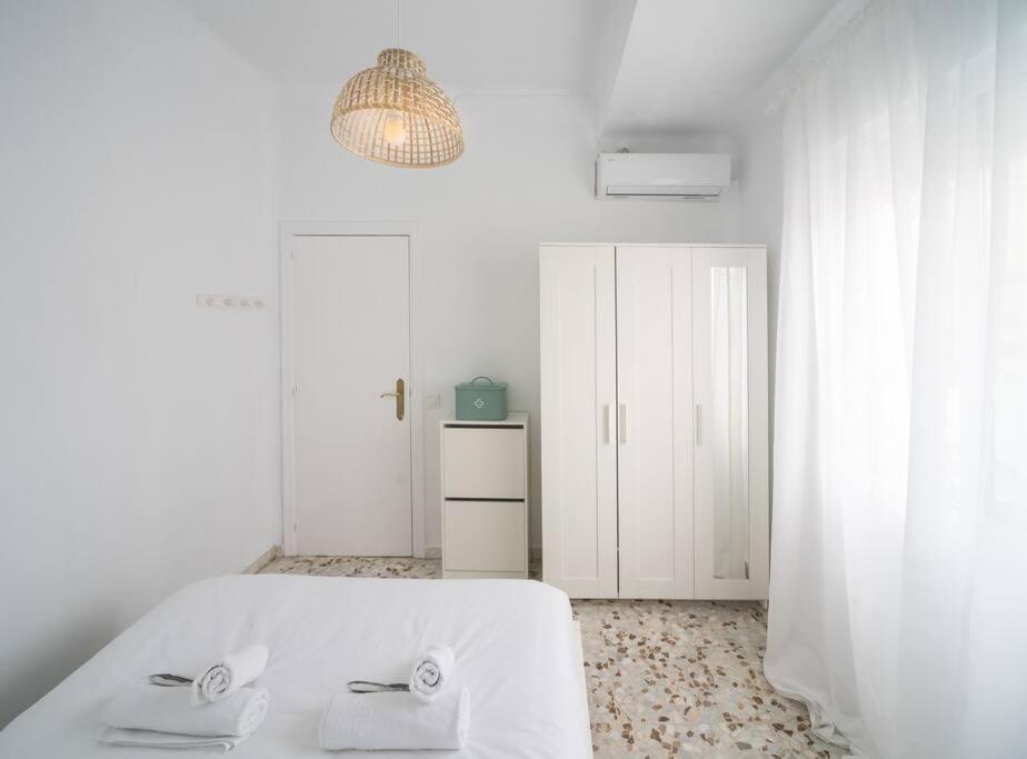 Atico Ispal Con Terraza En Centro Appartement *